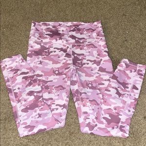 pink camouflage leggings